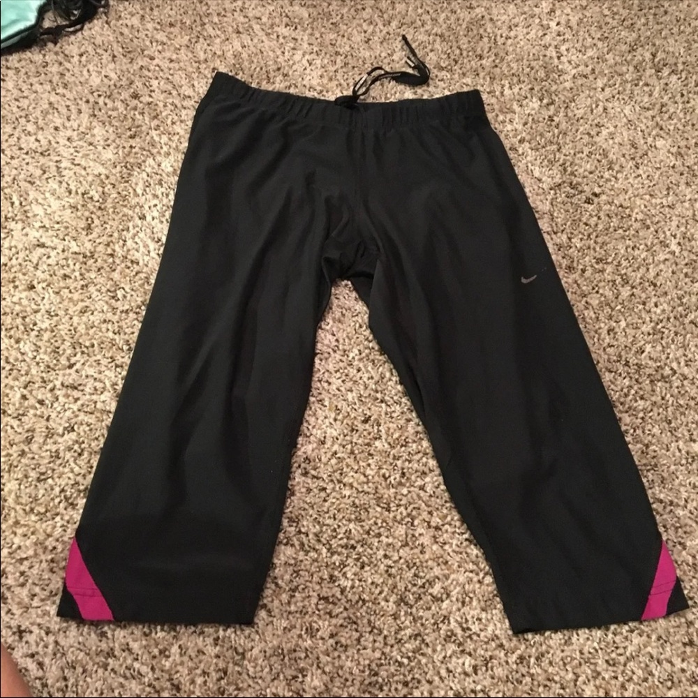 Nike Dri-Fit Running Capris Size M